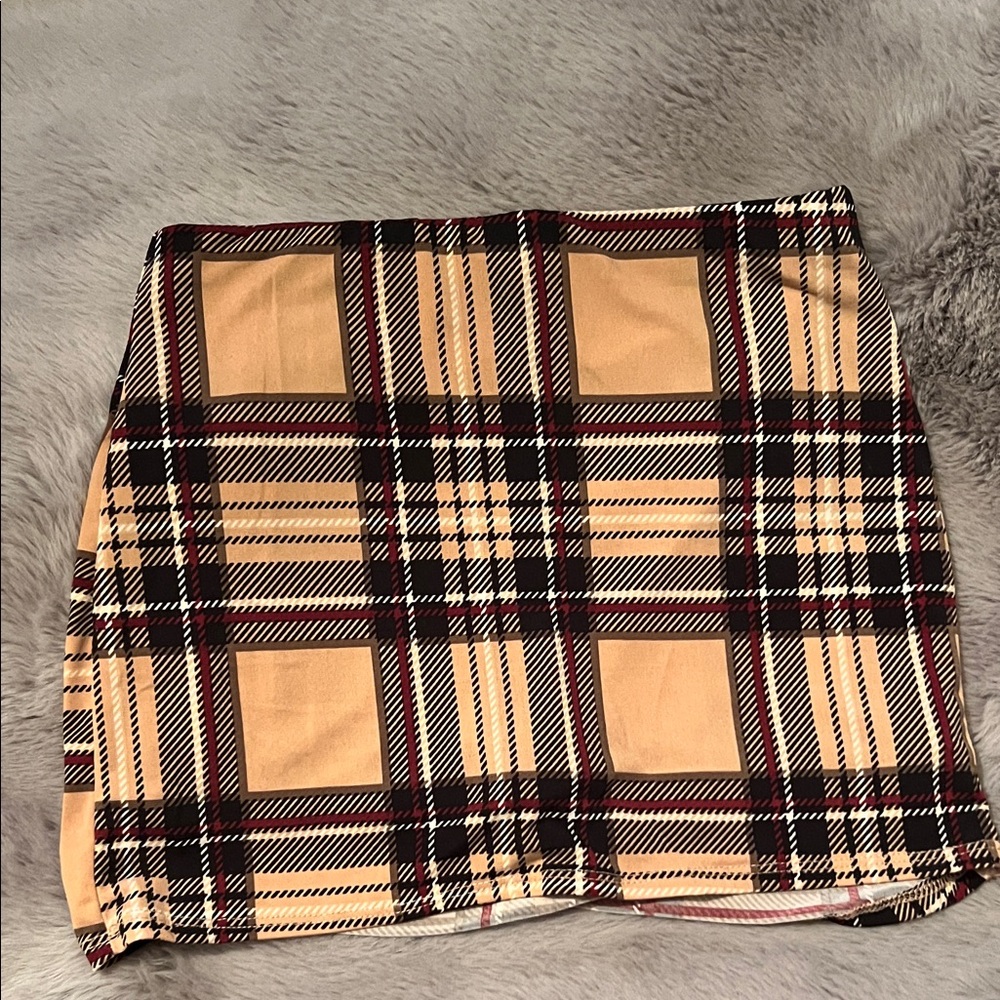 Windsor Checkered Mini Skirt in Tan and Black